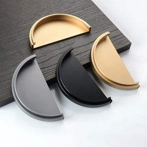 Gagang Kabinet Tersembunyi Modern Semi Bulat Tarik Emas Hitam Gaya Asia Baru untuk Perlengkapan Lemari Laci Gagang Tarik Slot Tersembunyi - Product Image 5
