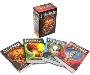 4 Volume One Set Edición de Película popular Novela Story Book City Ember <span class=keywords><strong>para</strong></span> <span class=keywords><strong>adolescentes</strong></span> - Product Image 1