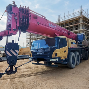Grue sur camion SANY STC900T 80T d'occasion, modèle 2022, moteur et pompe stables, commande hydraulique pratique 0086 18117060100 - Product Image 3