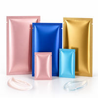 Pochettes plates métallisées brillantes renforcées sur trois côtés pour l'emballage d'échantillons cosmétiques