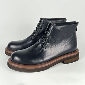 Chaussures Chukka Classiques pour Hommes – Style Oxford Élégant, Imperméables et Respirantes – Qualité Supérieure pour l'Été, l'Automne et l'Hiver en Extérieur - Product Image 1