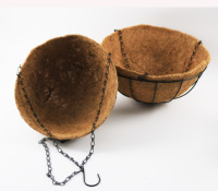 Panier à fleurs suspendu en fil métallique rond de 12/14/16 pouces avec chaîne, pot de jardin suspendu avec doublure en fibre de coco remplaçable