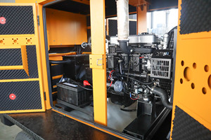 Générateurs <span class=keywords><strong>diesel</strong></span> de type silencieux 50kw 60kw 70kw 80kw 90kw 100kw 110kw 120kw <span class=keywords><strong>prix</strong></span> avec une bonne marque de moteur et <span class=keywords><strong>le</strong></span> <span class=keywords><strong>prix</strong></span> <span class=keywords><strong>le</strong></span> <span class=keywords><strong>moins</strong></span> <span class=keywords><strong>cher</strong></span> - Product Image 6