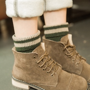 KANGYI Coton Rayé Confortable OEM L'équipage Femmes Chaussettes Tube En Gros - Product Image 1