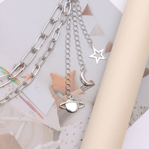 Cadena de cintura metálica de doble capa Yueli con colgante de estrella, luna y planeta, de aleación de zinc, unisex, informal, estilo hip hop, accesorio de moda. - Product Image 4