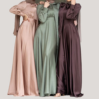 Lujo brillante satén cerrado Abaya bata Modesto elegante noche suave caliente Dubai musulmán mujeres vestido ropa islámica venta al por mayor Abaya