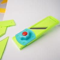 Mandoline Snijder 3-in-1 Handmatige Groentesnijder 2,5 mm en 3,0 mm Duurzaam Voedselveilig PP Vaatwasmachinebestendig Eenvoudige Voedselbereiding