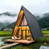 Cabaña Prefabricada Triangular con Estructura de Acero, Casa de Glamping de Alta Calidad Utilizada para la Renovación de Instalaciones de Campamentos en el Campo