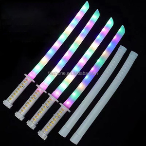 Spada da Samurai giocattolo per bambini per Halloween e giocattoli per bambini con musica leggera a LED - Product Image 6