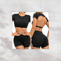 Ensemble de sport respirant pour femme, ensemble de yoga uni, crop top avec logo frontal, short de sport, soutien-gorge, tissu extensible quadridirectionnel