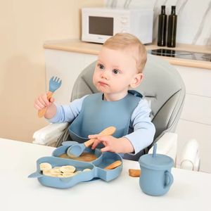Eversoul OEM ODM Service Lot de <span class=keywords><strong>9</strong></span> couverts en silicone de qualité alimentaire en forme d'écureuil, assiette à manger pour enfants, ensemble d'alimentation en silicone pour <span class=keywords><strong>bébé</strong></span> - Product Image 3