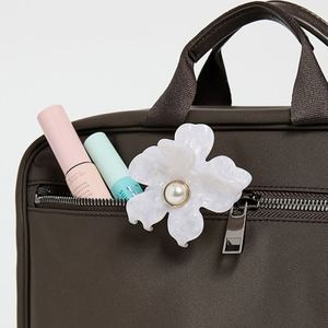 กระเป๋าเครื่องสำอางไนลอนขนาดใหญ่แบบพกพา กันน้ำ เป็นมิตรกับสิ่งแวดล้อม พร้อมซิปสำหรับจัดเก็บเครื่องสำอาง รีไซเคิลได้ - Product Image 2