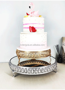 Support à gâteau doré luxueux avec perles de cristal, support à dessert polyvalent, présentoir pour table de desserts pour <span class=keywords><strong>mariage</strong></span> et fête - Product Image 4