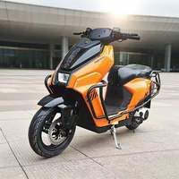 Moto de rue AE4 60V 1001-2000W Vitesse maximale 40-60km/h Fabriquée au Shandong