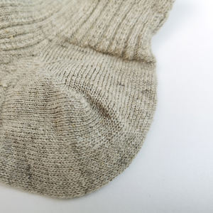 100% 대마 원사 짧은 양말 자카드 직물 천연 색상 탈취제 발목 양말 발 편안한 패션 코디 OEM - Product Image 4