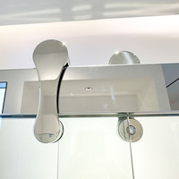Miroir de salle de bain coulissant sur mesure, cadre en acier inoxydable 304, cabines de douche en verre pour hôtel avec verre de 8 mm et design moderne