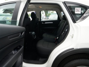 <span class=keywords><strong>2025</strong></span> CX-5 Sang Trọng 5 Chỗ Ngồi SUV Mới Tự Động Euro Vi Khí Đốt Phía Trước Ổ Đĩa Bánh Xe R17 Trái Gas/Xăng Đèn LED Cửa Trời Tối - Product Image 6