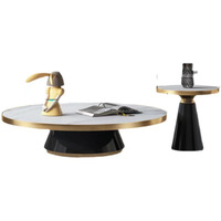 Ensemble de tables basses Lovezone modernes, écologiques et durables, avec plateau en dalle de marbre, structure en métal doré, base en piédestal noir, personnalisable