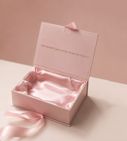 Emballages de luxe personnalisés pour extensions capillaires : Design moderne et luxueux en carton recyclé avec logo sur mesure