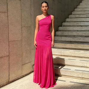 Robe longue élégante asymétrique en maille style vacances, design patchwork, robe de plage d'été à épaules dénudées - Product Image 3