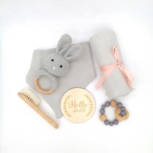 Hochet <span class=keywords><strong>de</strong></span> naissance sensoriel pour bébé <span class=keywords><strong>licorne</strong></span> personnalisé, animal doux et mignon, fait à la main, crochet, <span class=keywords><strong>anneau</strong></span> <span class=keywords><strong>de</strong></span> <span class=keywords><strong>dentition</strong></span>, jouets pour bébé - Product Image 2