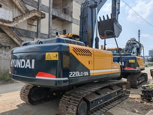 Excavadora de Orugas Hyundai 220LC-9S Usada de Calidad Perfecta, Original, Fabricada en Corea, Excavadoras Usadas en Venta - Product Image 6