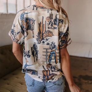 Cowboy Riding Western Top Western Cowboy Print Camiseta Utah Graphic Tee Manga con puños Camiseta de cuello redondo - Product Image 6