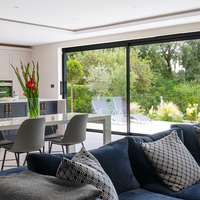 Porte coulissante à vision complète, design personnalisé, véranda, porte à double vitrage, cadre en aluminium, verre trempé, balcon, patio, portes coulissantes