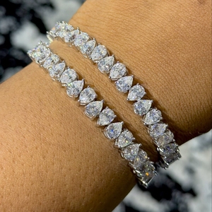 Bracelet tennis éblouissant en argent sterling 925 plaqué or, serti de moissanite taille poire VVS de 6 mm, idéal pour le quotidien - Product Image 2