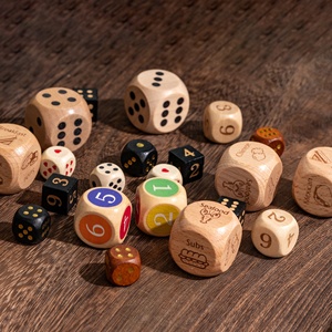 FACCUB usine prix de gros haute qualité personnalisé 16mm <span class=keywords><strong>noir</strong></span> en bois or numéro jeu sculpture dés - Product Image 3