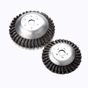 Wire Brush Disc Carbon Steel 6 In For Metal Grinding And Cleaning - Product Image 3