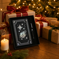 Coffret Cadeau Carnet A5 Rigide de Noël de Haute Qualité avec Stylo, Planète Saturne, Dorure Argentée, Couverture Noire
