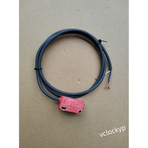 Nuevo Leuze PRK3C/6G-M8 Polarizado Retro-reflectante - Product Image 1