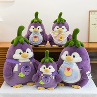 Peluche pingouin personnalisable avec joli détail d'ensemble d'hiver et design léger pour la décoration de chambre et la vente en gros