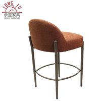 Tabouret de bar moderne à dossier haut, en tissu léger, avec base en métal, pour la maison, le bar, le restaurant, l'extérieur