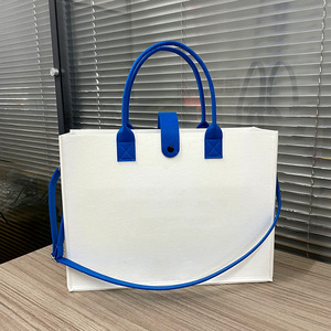 Customizable Felt Tote Bag Nonwoven Material Solid Color Women's Shoulder Bag For Advertising Gift Use - Product Image 1