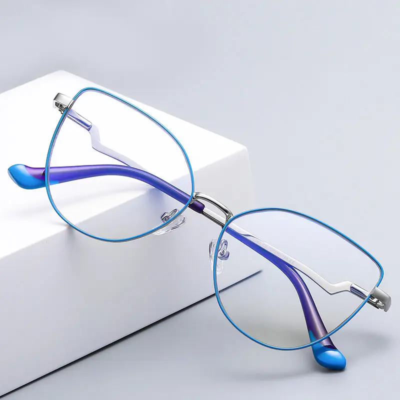 Kacamata Anti Sinar Biru Wanita, Lensa Mata Komputer Baca Bingkai Logam Bergaya Baru untuk Perempuan