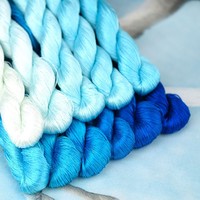 Ligne de bricolage 1000 multicolore grande branche 100% fil de soie de broderie de mûrier naturel véritable ligne de broderie en soie