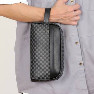 Bolso de Negocios Personalizado de Cuero PU, Bolso de Mano de Lujo, Bolso de Muñeca Impermeable y Resistente al Desgaste con Diseño Geométrico, Bolso Clutch para Hombre - Product Image 4