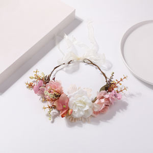 Couronne de fleurs Offre Spéciale pour enfants Couronnes florales artificielles Accessoires pour <span class=keywords><strong>cheveux</strong></span> <span class=keywords><strong>afro</strong></span> - Product Image 1
