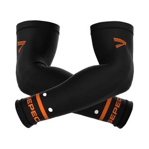 Manchon de compression pour bras de football américain, protection UV, respirant, anti-rayures, rembourrage en option disponible pour les joueurs de ligue - Product Image 1