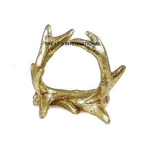 Aluminium Métal Forme Unique Argent Plaqué Rond de Serviette Style Fantaisie Luxe Fait à la Main Vente à Chaud Excellente Qualité - Product Image 5