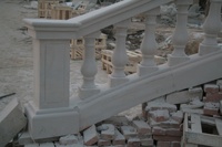 Balustrade en marbre design en spirale hautement personnalisé pierre blanche naturelle rampe d'escalier en marbre