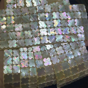 Nacre Blanche Naturelle Trèfle à Quatre Feuilles <span class=keywords><strong>Hauteur</strong></span> 2mm avec Coupe Brillante pour Bracelet Collier Fabrication de Bijoux - Product Image 3