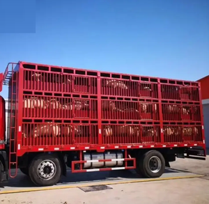 Semirremolque de 3 Ejes para Transporte de Mercancías y Animales, con Barandas Laterales y Capacidad de Carga de 80 Toneladas - Product Image 3