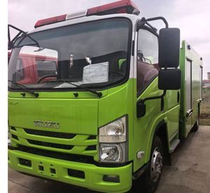 Nouveau camion de pompiers Isuzu <span class=keywords><strong>Elf</strong></span> 4X2 diesel avec réservoir d'eau de 3001 à 5000 L, véhicule de sauvetage et de lutte contre les incendies en urgence urbaine - Product Image 3