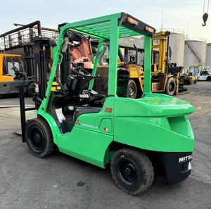 Chariot élévateur d'occasion MITSUBISHI FD30 FD50 FD70 en excellent état, haute qualité, en stock, à vendre à Shanghai - Product Image 3