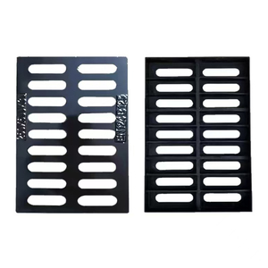 <span class=keywords><strong>Grille</strong></span> de drainage rectangulaire <span class=keywords><strong>en</strong></span> <span class=keywords><strong>fonte</strong></span> revêtue, fabriquée directement <span class=keywords><strong>en</strong></span> usine, pour système de drainage et utilisation <span class=keywords><strong>en</strong></span> parc - Product Image 1