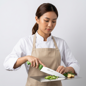Couteau de chef 10 pouces, lame en acier inoxydable, manche en plastique vert, finition polie, pour droitier, extra-affûté, design moderne - Product Image 1