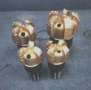 لقمة حفر فولاذية عالية الجودة ومتينة من نوع PDC لآلة حفر آبار المياه والصخور الصلبة، متوافقة مع معايير API - Product Image 4